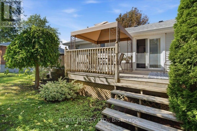 13 MONTGOMERY BOULEVARD, Belleville (Belleville Ward), Ontario, K8N1J1