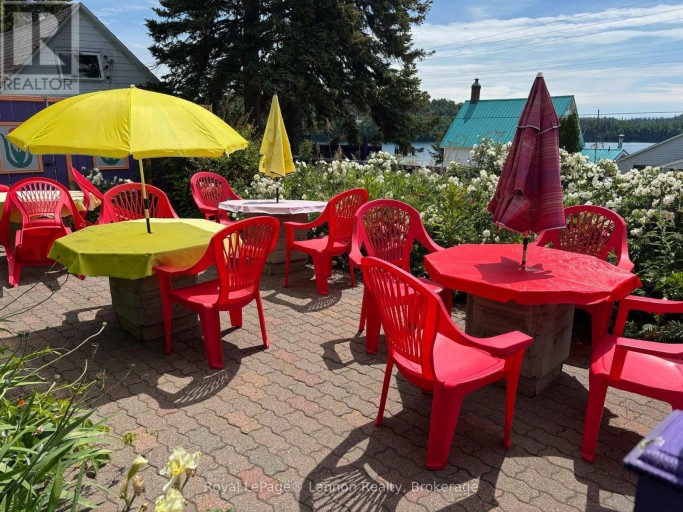 220/222 ROSSPORT MAIN STREET, Schreiber, Ontario, P0T2R0