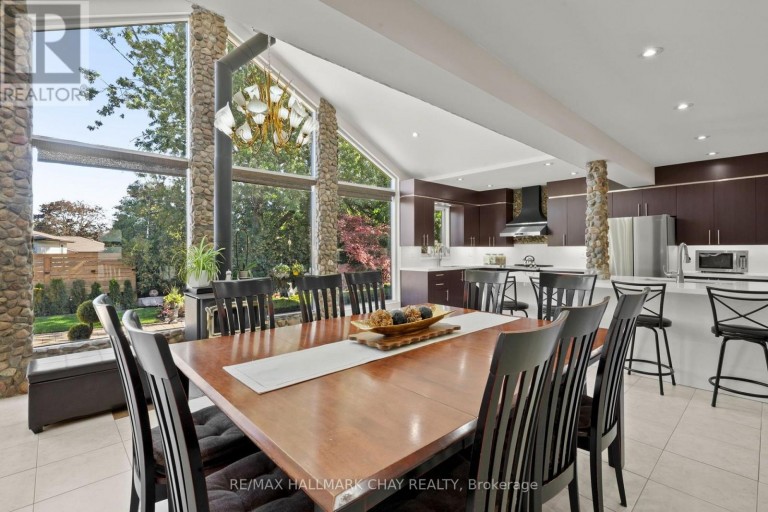 8 GRASSINGTON CRESCENT, Brampton (Northgate), Ontario, L6S1Z6