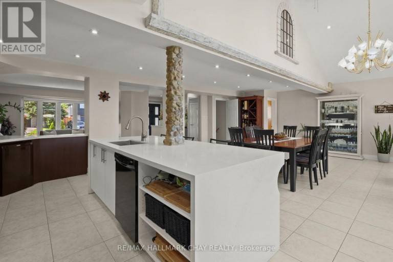 8 GRASSINGTON CRESCENT, Brampton (Northgate), Ontario, L6S1Z6