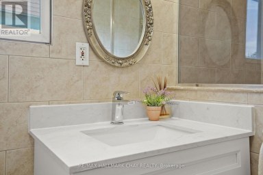8 GRASSINGTON CRESCENT Brampton (Northgate) Ontario photo 24