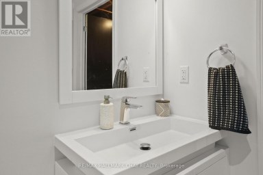 8 GRASSINGTON CRESCENT Brampton (Northgate) Ontario photo 35