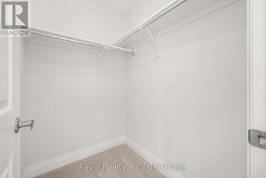 1 KEENAN STREET Kawartha Lakes (Lindsay) Ontario photo 23