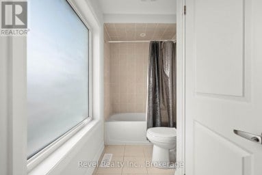 1 KEENAN STREET Kawartha Lakes (Lindsay) Ontario photo 35