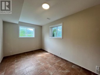 379 THE QUEENSWAY ROAD S Georgina (Keswick South) Ontario photo 15