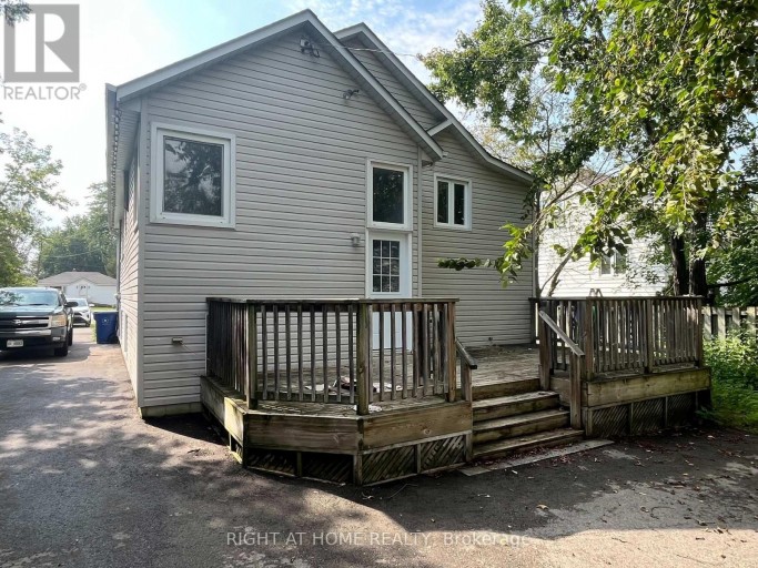 379 THE QUEENSWAY ROAD S, Georgina (Keswick South), Ontario, L4P2C4