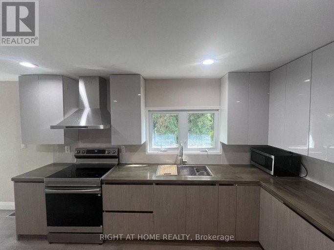 379 THE QUEENSWAY ROAD S, Georgina (Keswick South), Ontario, L4P2C4