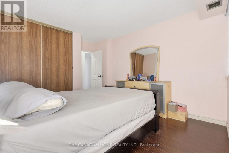 1103 - 4 LISA ST. STREET, Brampton (Queen Street Corridor), Ontario, L6T4B6