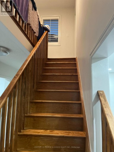 117 DECKER HOLLOW CIRCLE, Brampton (Credit Valley), Ontario, L6X0L4