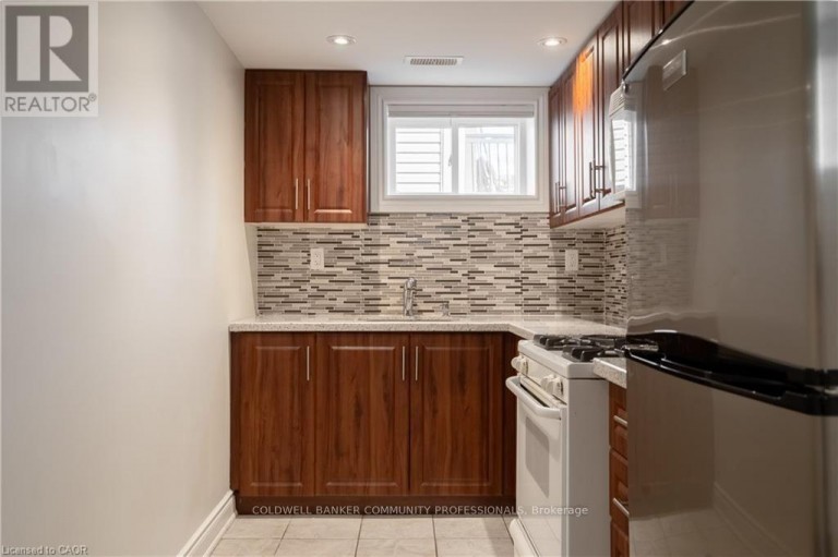 50 NORWAY AVENUE, Hamilton (Blakeley), Ontario, L8M2V7