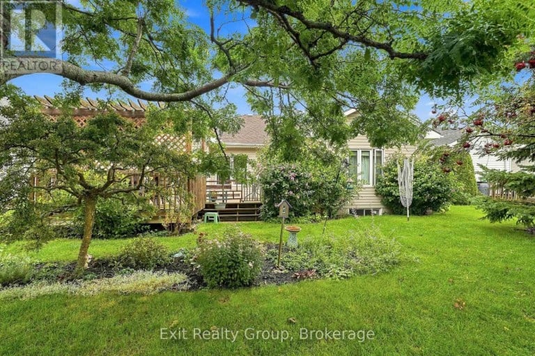 26 ALETHA DRIVE, Prince Edward County (Wellington Ward), Ontario, K0K3L0