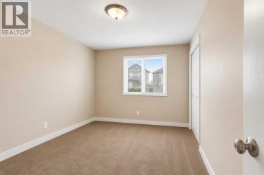 132 Crane Rise Fort McMurray Alberta photo 17