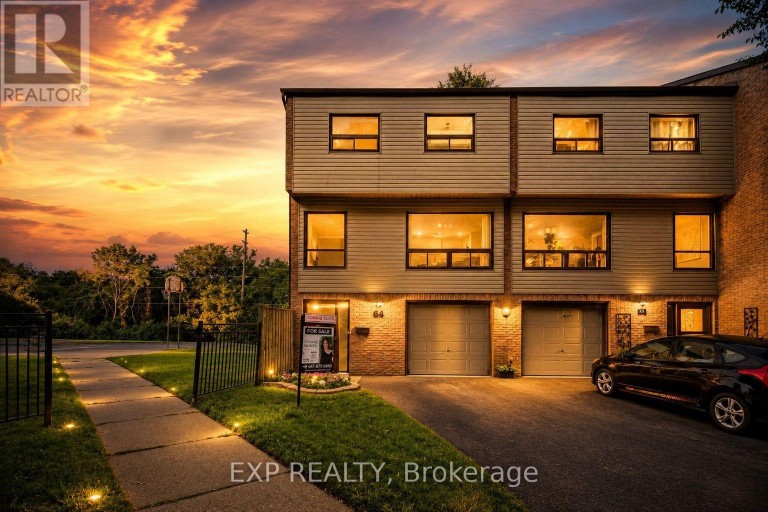 64 PARKLANE CIRCLE, Clarington (Bowmanville), Ontario, L1C3V9