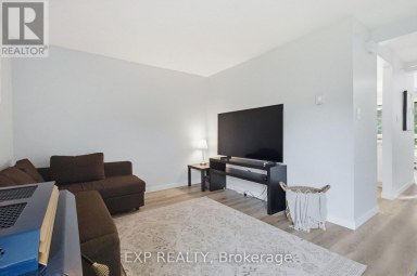 64 PARKLANE CIRCLE Clarington (Bowmanville) Ontario photo 24