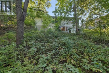 105 BOLTON AVENUE Newmarket (Huron Heights-Leslie Valley) Ontario photo 28