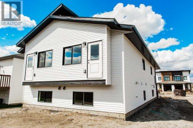 9525 114 Avenue Clairmont Alberta photo 34