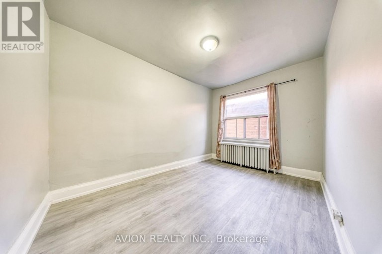 54 RYERSON AVENUE, Toronto (Kensington-Chinatown), Ontario, M5T2P5