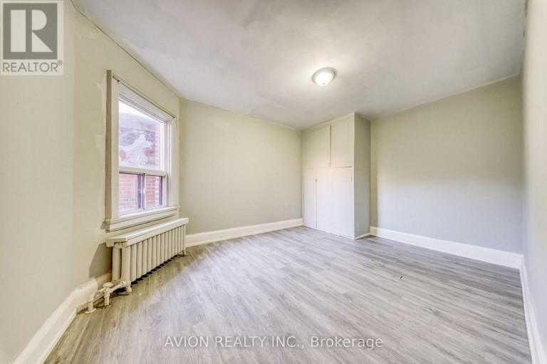 54 RYERSON AVENUE, Toronto (Kensington-Chinatown), Ontario, M5T2P5