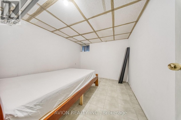 54 RYERSON AVENUE, Toronto (Kensington-Chinatown), Ontario, M5T2P5