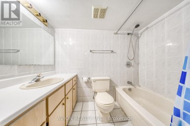 54 RYERSON AVENUE Toronto (Kensington-Chinatown) Ontario photo 33