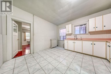 54 RYERSON AVENUE Toronto (Kensington-Chinatown) Ontario photo 5