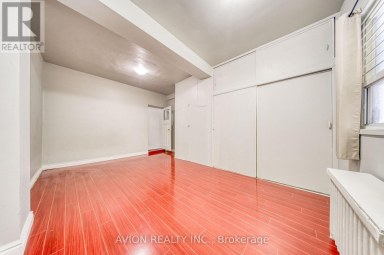 54 RYERSON AVENUE Toronto (Kensington-Chinatown) Ontario photo 9