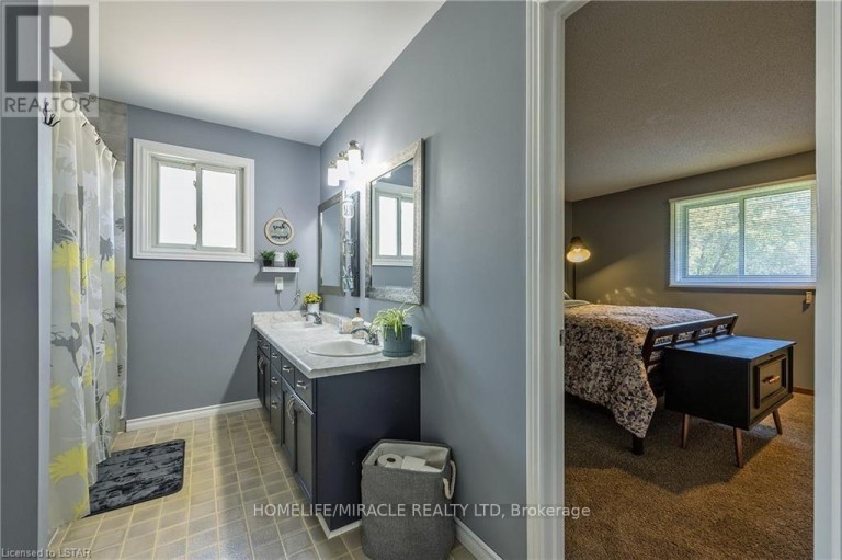 143 GRENFELL PLACE, London North (North C), Ontario, N5X3B6