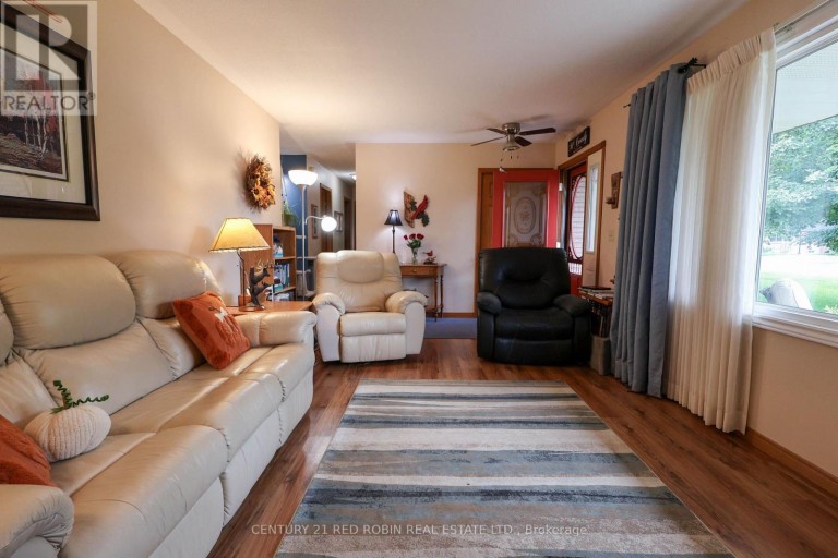 359 OAK AVENUE, Strathroy-Caradoc (SW), Ontario, N7G3A9
