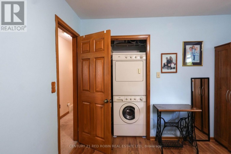 359 OAK AVENUE, Strathroy-Caradoc (SW), Ontario, N7G3A9