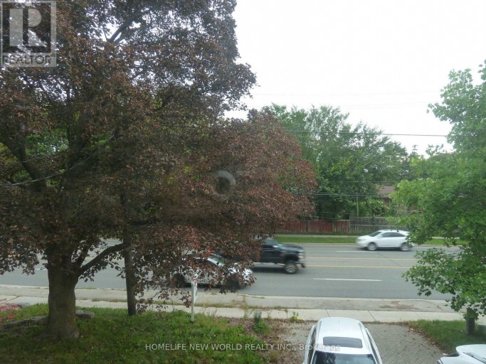3022 BAYVIEW AVENUE, Toronto (Willowdale East), Ontario, M2N5L1