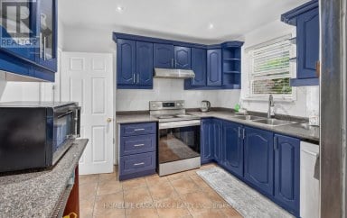 7 BAUDINA CRESCENT Toronto (Birchcliffe-Cliffside) Ontario photo 10