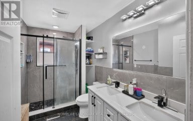 7 BAUDINA CRESCENT Toronto (Birchcliffe-Cliffside) Ontario photo 17