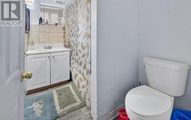 7 BAUDINA CRESCENT Toronto (Birchcliffe-Cliffside) Ontario photo 24
