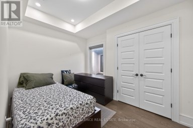 442 PHARMACY AVENUE S Toronto (Clairlea-Birchmount) Ontario photo 33