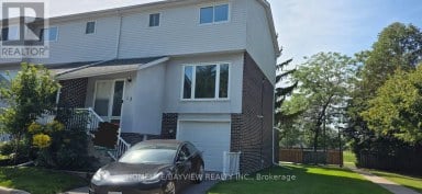 13 - 303 GARDEN STREET Whitby (Downtown Whitby) Ontario photo 1