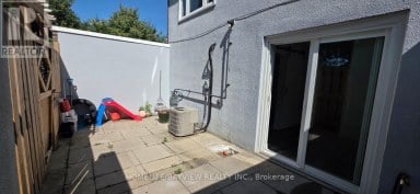 13 - 303 GARDEN STREET Whitby (Downtown Whitby) Ontario photo 17