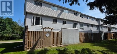 13 - 303 GARDEN STREET Whitby (Downtown Whitby) Ontario photo 21
