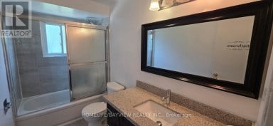 13 - 303 GARDEN STREET Whitby (Downtown Whitby) Ontario photo 7