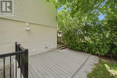 115 WILLIAM ROE BOULEVARD Newmarket (Central Newmarket) Ontario photo 12