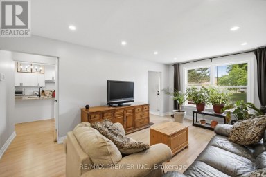 115 WILLIAM ROE BOULEVARD Newmarket (Central Newmarket) Ontario photo 6