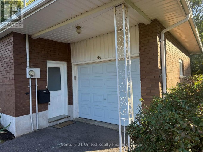 44 HAMILTON AVENUE, Cobourg, Ontario, K9A1W1