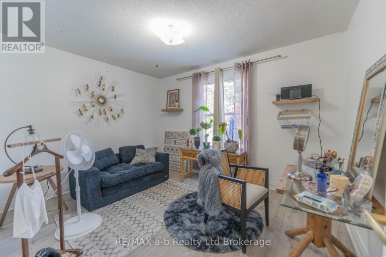 6 CAMDON COURT, Tillsonburg, Ontario, N4G4B3