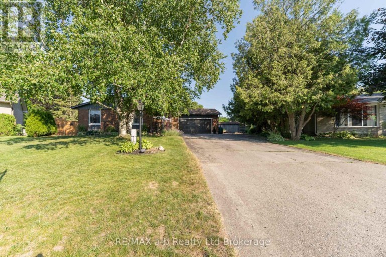 6 CAMDON COURT, Tillsonburg, Ontario, N4G4B3