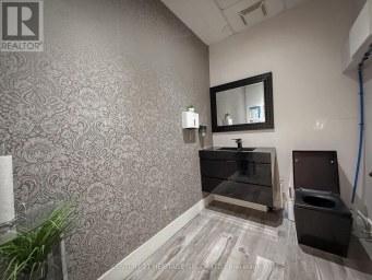 9 - 8910 YONGE STREET Richmond Hill (South Richvale) Ontario photo 17