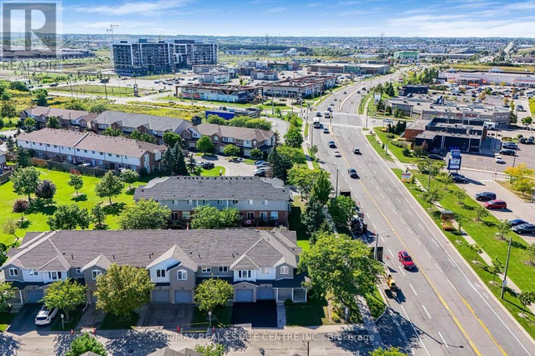 1 - 800 PARAMOUNT DRIVE, Hamilton (Stoney Creek Mountain), Ontario, L8J3V7