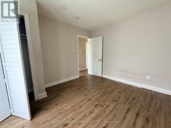 29 FLEMPTON CRESCENT Toronto (Ionview) Ontario photo 11