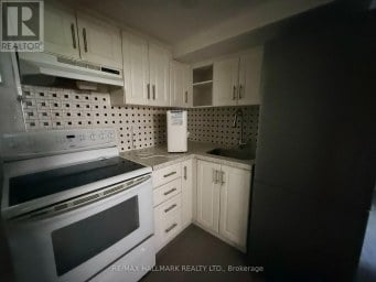 29 FLEMPTON CRESCENT Toronto (Ionview) Ontario photo 19