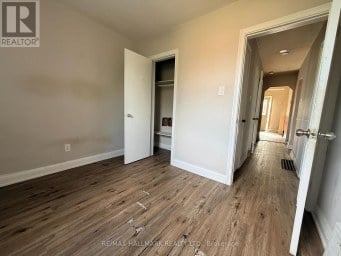 29 FLEMPTON CRESCENT Toronto (Ionview) Ontario photo 8