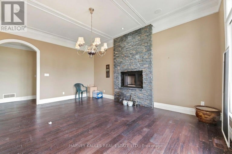 7472 ASHBURN ROAD, Whitby, Ontario, L1M1L4