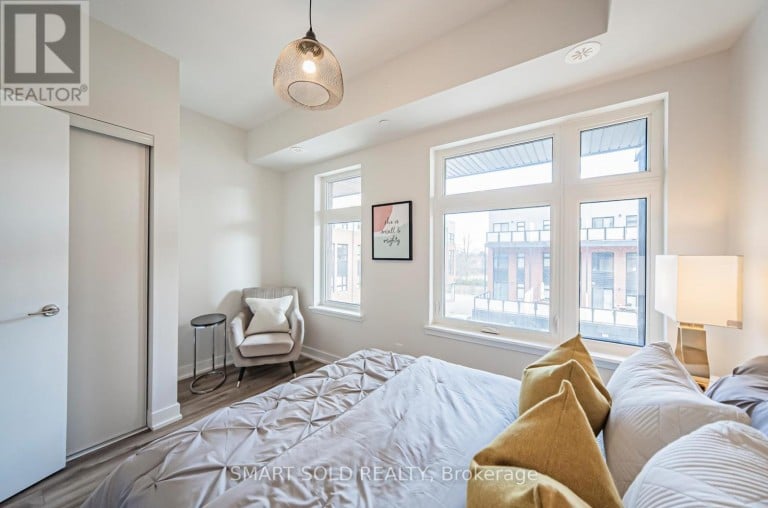 132 - 20 ECHO POINT, Toronto (L'Amoreaux), Ontario, M1W0A7